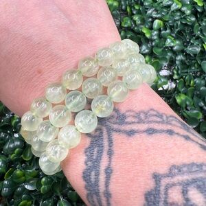 8.5mm Prehnite Beaded Bracelet